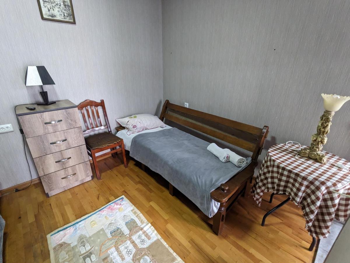 Apartments Se7En Tbiliszi Kültér fotó