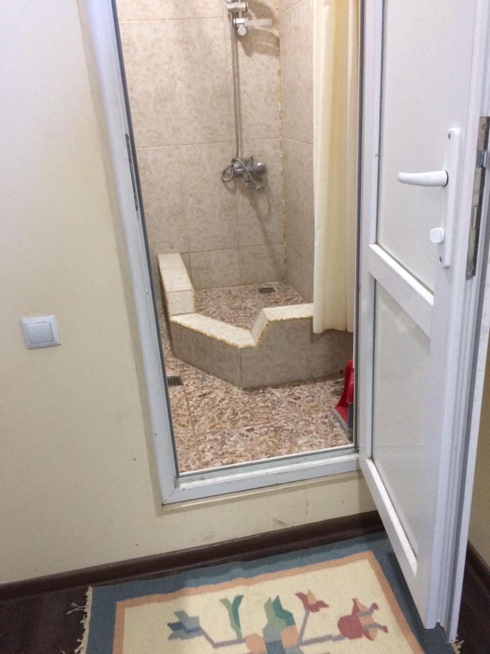 Apartments Se7En Tbiliszi Kültér fotó